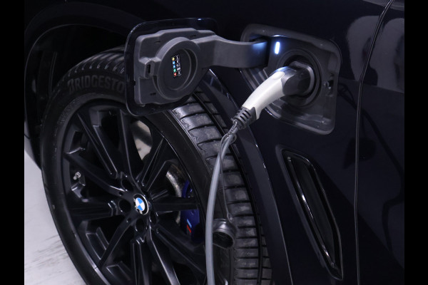 BMW X5 xDrive45e M Sport FULL OPTION [PANODAK SKYLOUNGE, LASER, BOWER&WILKINS, MASSAGE, STOELVERWARMING&VENTILATIE, TREKHAAK, NIEUWSTAAT]