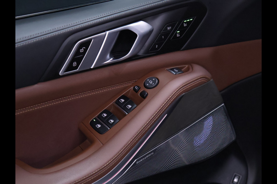 BMW X5 xDrive45e M Sport FULL OPTION [PANODAK SKYLOUNGE, LASER, BOWER&WILKINS, MASSAGE, STOELVERWARMING&VENTILATIE, TREKHAAK, NIEUWSTAAT]