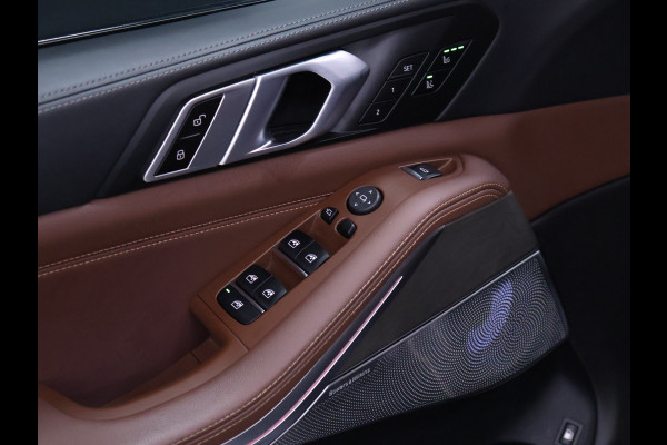 BMW X5 xDrive45e M Sport FULL OPTION [PANODAK SKYLOUNGE, LASER, BOWER&WILKINS, MASSAGE, STOELVERWARMING&VENTILATIE, TREKHAAK, NIEUWSTAAT]