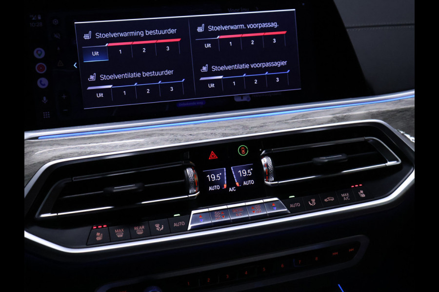 BMW X5 xDrive45e M Sport FULL OPTION [PANODAK SKYLOUNGE, LASER, BOWER&WILKINS, MASSAGE, STOELVERWARMING&VENTILATIE, TREKHAAK, NIEUWSTAAT]