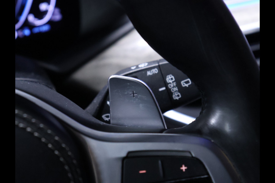 BMW X5 xDrive45e M Sport FULL OPTION [PANODAK SKYLOUNGE, LASER, BOWER&WILKINS, MASSAGE, STOELVERWARMING&VENTILATIE, TREKHAAK, NIEUWSTAAT]