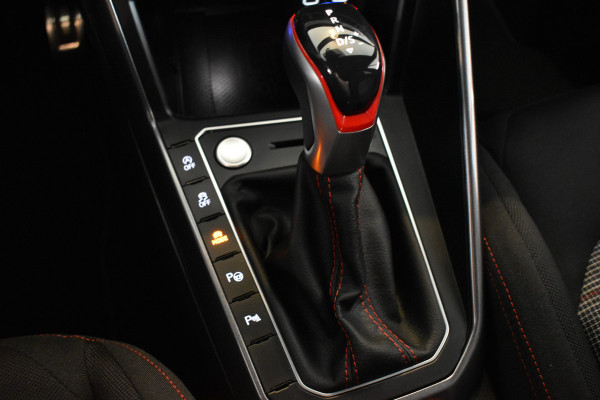 Volkswagen Polo GTI 2.0 TSI 210PK DSG VIRTUAL/CAMERA/LED ***