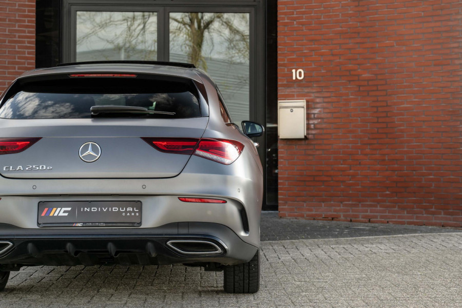 Mercedes-Benz CLA-Klasse Shooting Brake 250 e AMG ACC HuD Panorama Multibeam 94% SOH
