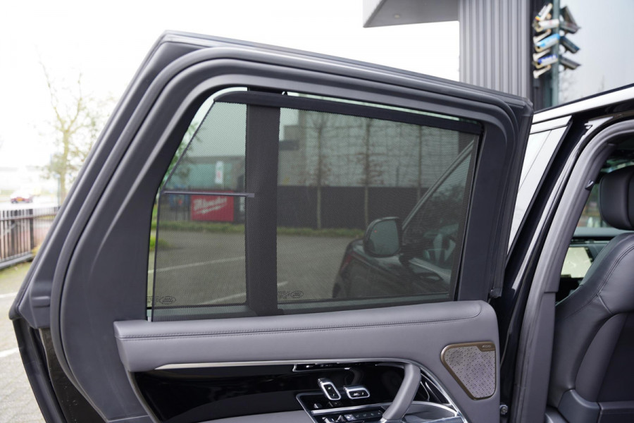 Land Rover Range Rover P 530 V 8 Autobiography / MY 2026 / Executive Class Rear Seats