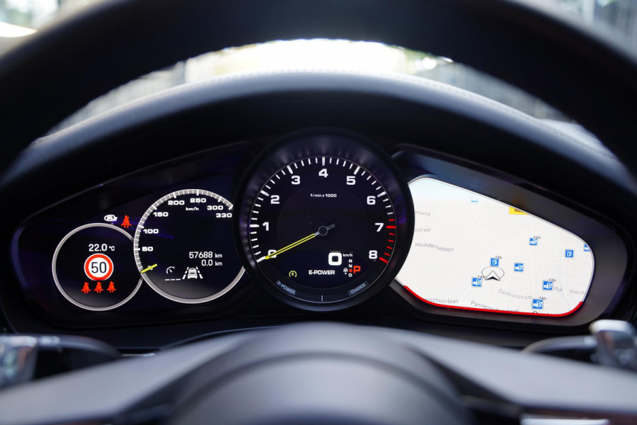 Porsche Panamera Sport Turismo 2.9 4S E-Hybrid P.T.S. Aventuringreen