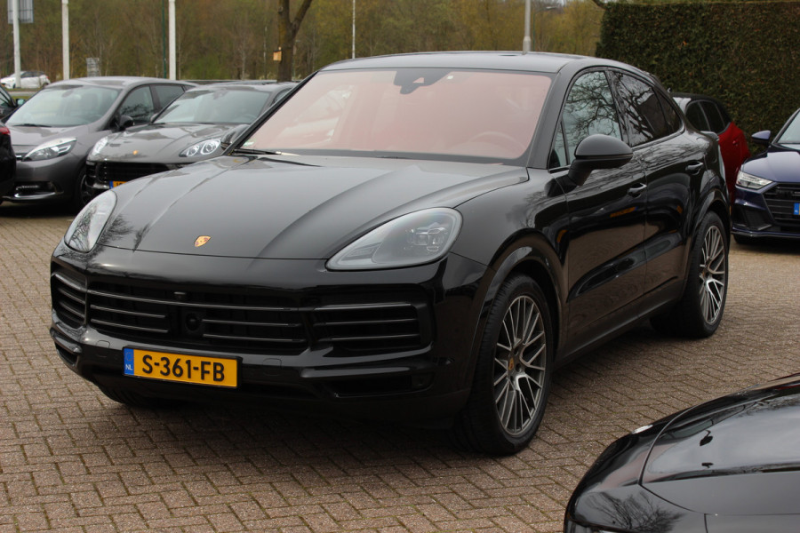 Porsche Cayenne Coupé 3.0 E-Hybrid Platinum Edition / Panoramadak / 360Camera / Luchtvering / 21'' / Sfeerverlichting / Sportchrono / Bose / Keyless / Sportuitlaat / Dodehoek / DAB / Stoelverwarming / ACC