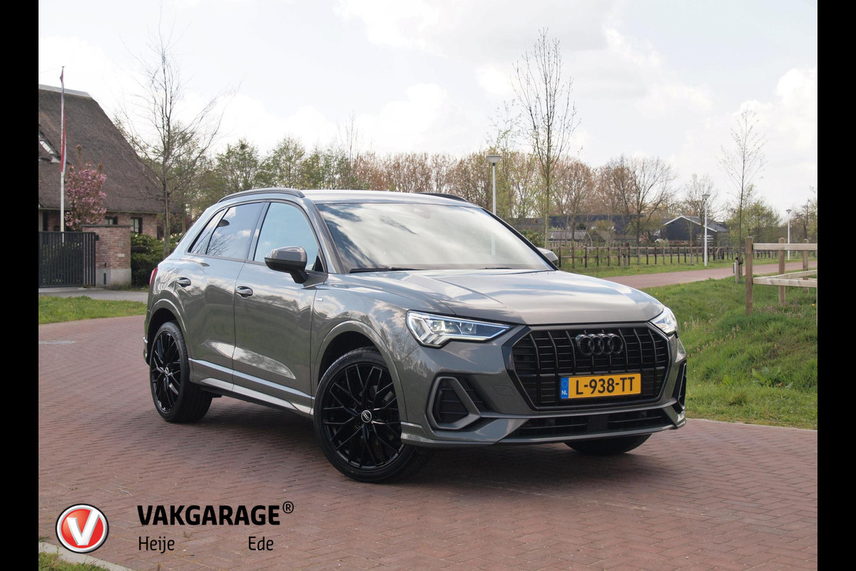 Audi Q3 35 TFSI S-Line edition | Apple Carplay | Virtual Cockpit | Automaat | 20 inch | NL-Auto |