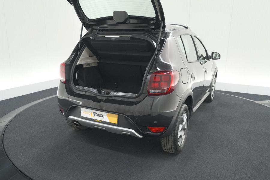 Dacia Sandero TCe 90 SL Stepway | Parkeersensoren | Cruise Control | Navigatie