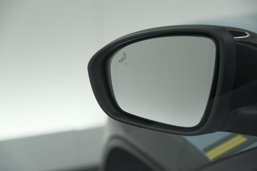 Renault 4 comfort range iconic 52 kWh | Pack Advanced Driving Assist | Camera | Dodehoekdetectie | Adaptieve Cruise Control