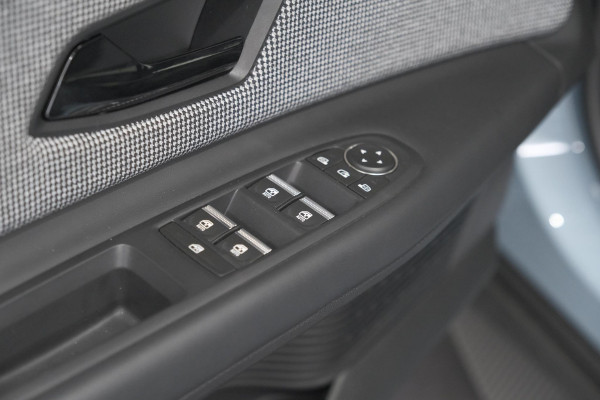 Renault 4 comfort range iconic 52 kWh | Pack Advanced Driving Assist | Camera | Dodehoekdetectie | Adaptieve Cruise Control