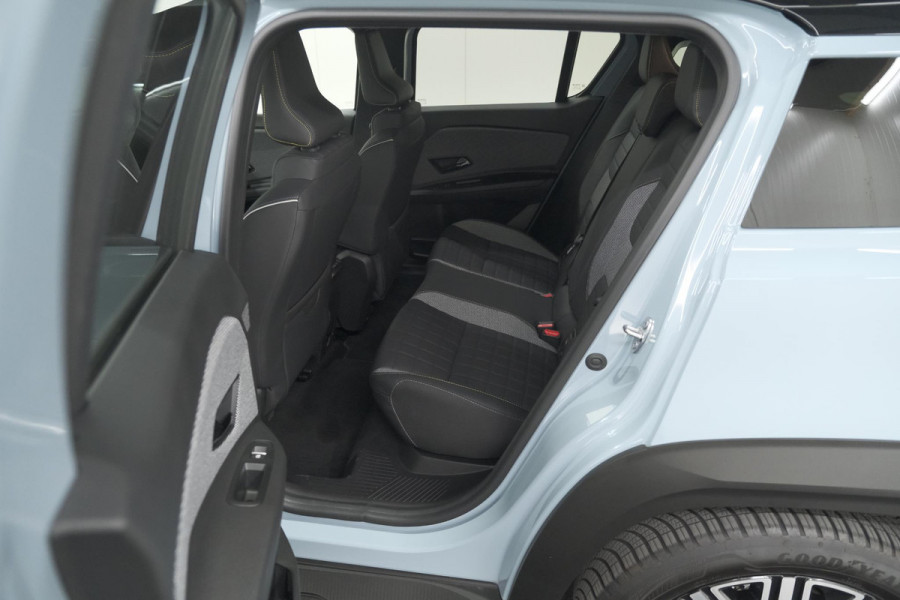 Renault 4 comfort range iconic 52 kWh | Pack Advanced Driving Assist | Camera | Dodehoekdetectie | Adaptieve Cruise Control