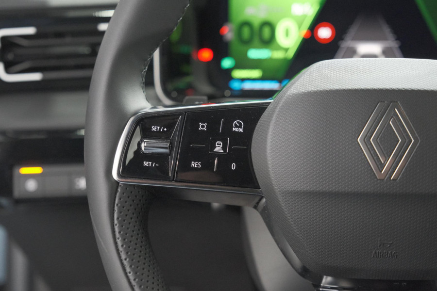 Renault 4 comfort range iconic 52 kWh | Pack Advanced Driving Assist | Camera | Dodehoekdetectie | Adaptieve Cruise Control