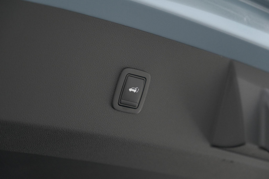 Renault 4 comfort range iconic 52 kWh | Pack Advanced Driving Assist | Camera | Dodehoekdetectie | Adaptieve Cruise Control