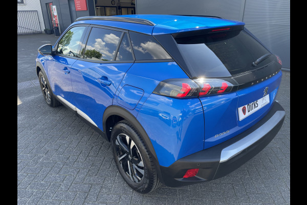 Peugeot 2008 100pk Allure Pack (Camera - Automatische Airco - i-cockpit - Navigatie - 17" - Apple Carplay - LED)