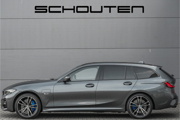 BMW 3 Serie Touring 330e xDrive M-Sport Laser Stuur & Stoelverw Keyless 19"