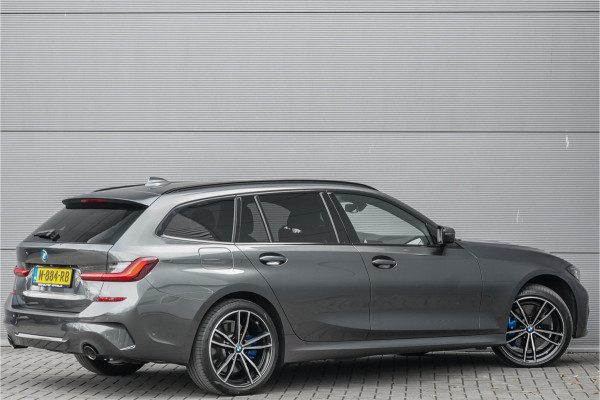 BMW 3 Serie Touring 330e xDrive M-Sport Laser Stuur & Stoelverw Keyless 19"