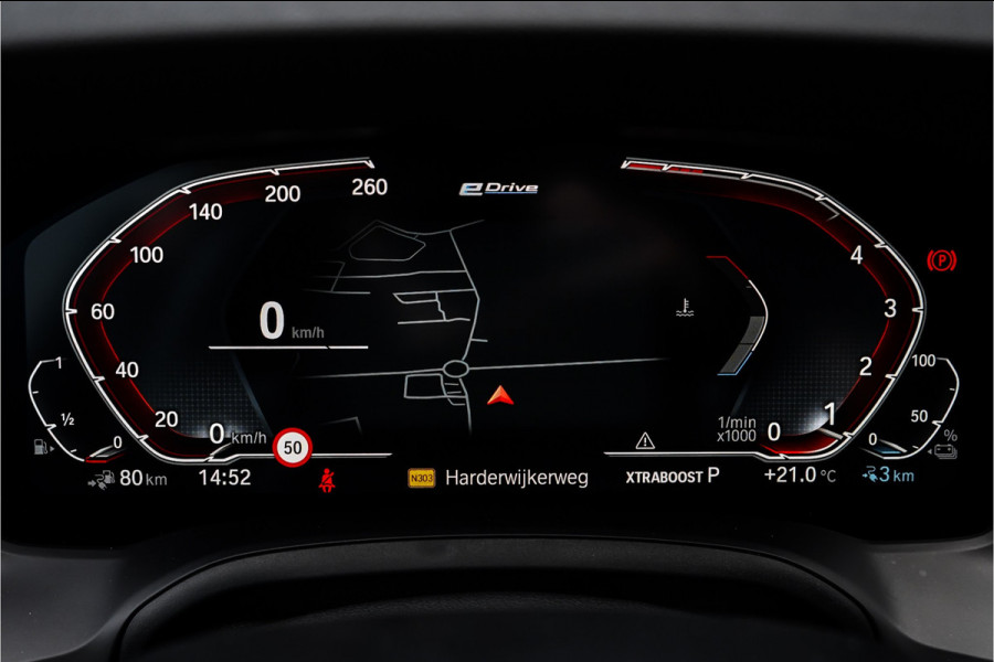 BMW 3 Serie Touring 330e xDrive M-Sport Laser Stuur & Stoelverw Keyless 19"