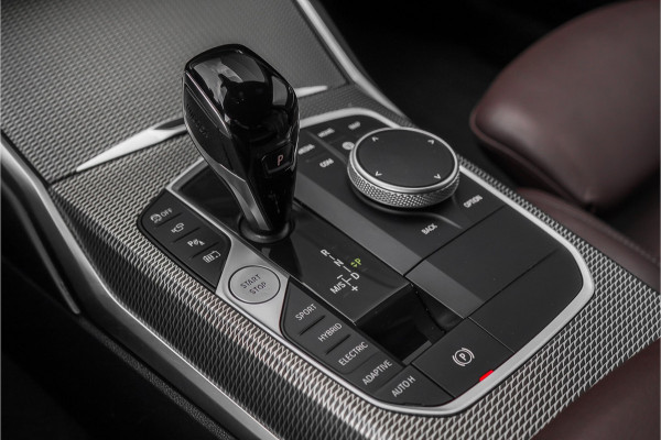 BMW 3 Serie Touring 330e xDrive M-Sport Laser Stuur & Stoelverw Keyless 19"