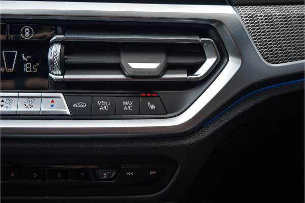 BMW 3 Serie Touring 330e xDrive M-Sport Laser Stuur & Stoelverw Keyless 19"