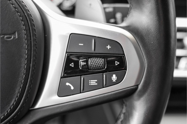 BMW 3 Serie Touring 330e xDrive M-Sport Laser Stuur & Stoelverw Keyless 19"