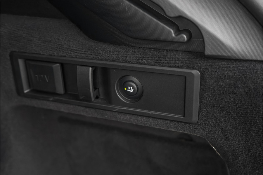 BMW 3 Serie Touring 330e xDrive M-Sport Laser Stuur & Stoelverw Keyless 19"