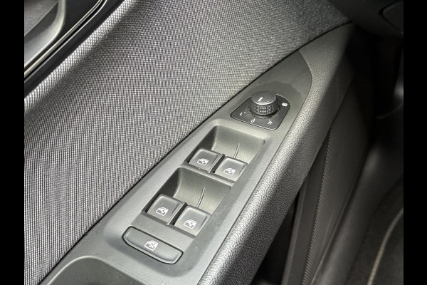Seat Leon ST 1.0 EcoTSI Style Business Intense | 115pk | Automaat | Navi | PDC | Cruise Control | Climate Control |