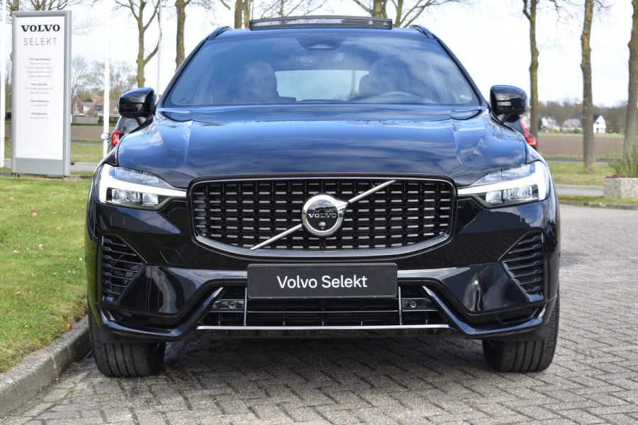 Volvo XC60 T6 AWD 350PK Plug-in Hybrid Plus Dark | BLIS | ACC | HUD | H&K | 360 Camera | Panorama dak |