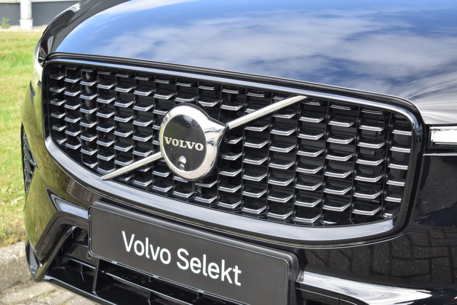 Volvo XC60 T6 AWD 350PK Plug-in Hybrid Plus Dark | BLIS | ACC | HUD | H&K | 360 Camera | Panorama dak |