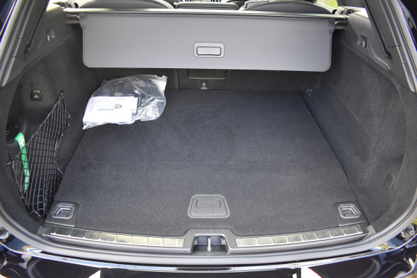 Volvo XC60 T6 AWD 350PK Plug-in Hybrid Plus Dark | BLIS | ACC | HUD | H&K | 360 Camera | Panorama dak |