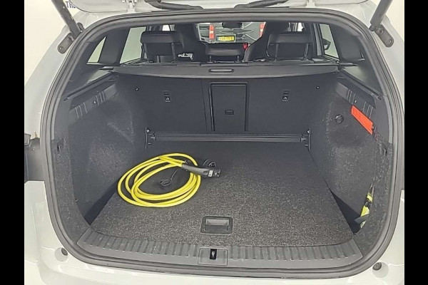 Škoda ENYAQ iV 60 Sportline | Panoramadak | Warmtepomp | NL auto | NAP |