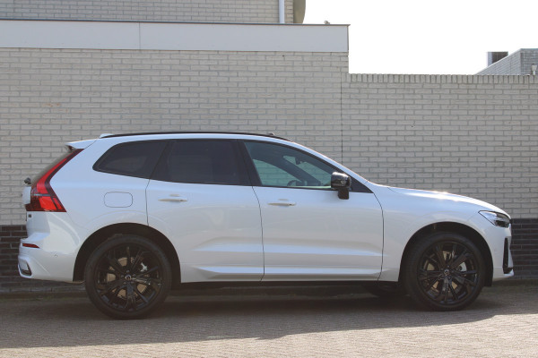 Volvo XC60 2.0 T8 Plug-in hybrid Plus Black Edition Head-up | 360 | Zwenkbare trekhaak | Panoramadak