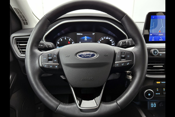 Ford Focus 1.0 EcoBoost Hybrid Trend Edition Business (NAVIGATIE, CAMERA, CARPLAY, PARKEERSENSOREN, GOED ONDERHOUDEN)