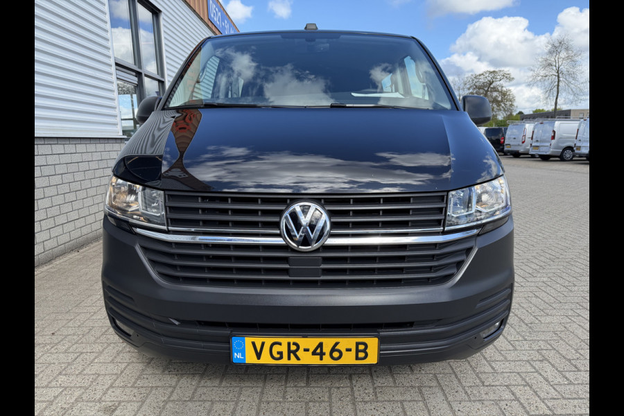 Volkswagen Transporter 2.0 TDI 150pk L2H1 30 DC 5 persoons Comfortline / vaste prijs rijklaar € 27.950 ex btw / / lease vanaf € / zwart metallic / nieuwe 20 inch velgen + banden / euro 6