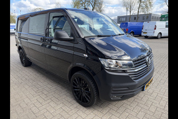 Volkswagen Transporter 2.0 TDI 150pk L2H1 30 DC 5 persoons Comfortline / vaste prijs rijklaar € 27.950 ex btw / / lease vanaf € / zwart metallic / nieuwe 20 inch velgen + banden / euro 6