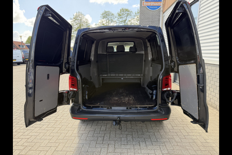Volkswagen Transporter 2.0 TDI 150pk L2H1 30 DC 5 persoons Comfortline / vaste prijs rijklaar € 27.950 ex btw / / lease vanaf € / zwart metallic / nieuwe 20 inch velgen + banden / euro 6
