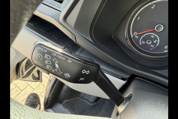 Volkswagen Transporter 2.0 TDI 150pk L2H1 30 DC 5 persoons Comfortline / vaste prijs rijklaar € 27.950 ex btw / / lease vanaf € / zwart metallic / nieuwe 20 inch velgen + banden / euro 6