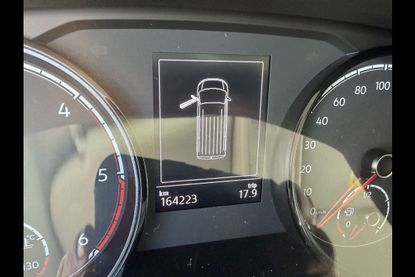 Volkswagen Transporter 2.0 TDI 150pk L2H1 30 DC 5 persoons Comfortline / vaste prijs rijklaar € 27.950 ex btw / / lease vanaf € / zwart metallic / nieuwe 20 inch velgen + banden / euro 6