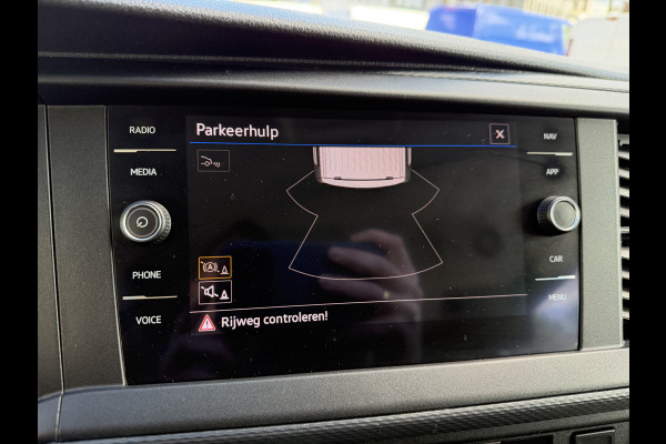 Volkswagen Transporter 2.0 TDI 150pk L2H1 30 DC 5 persoons Comfortline / vaste prijs rijklaar € 27.950 ex btw / / lease vanaf € / zwart metallic / nieuwe 20 inch velgen + banden / euro 6