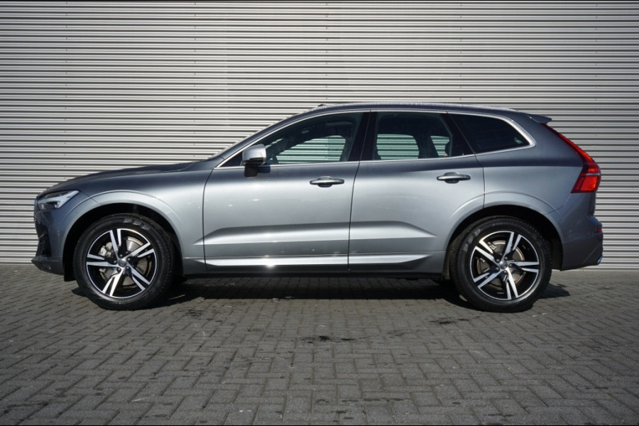 Volvo XC60 190PK T4 R-Design AUTOM. | SUPER LUXE | PANO | TREKHAAK