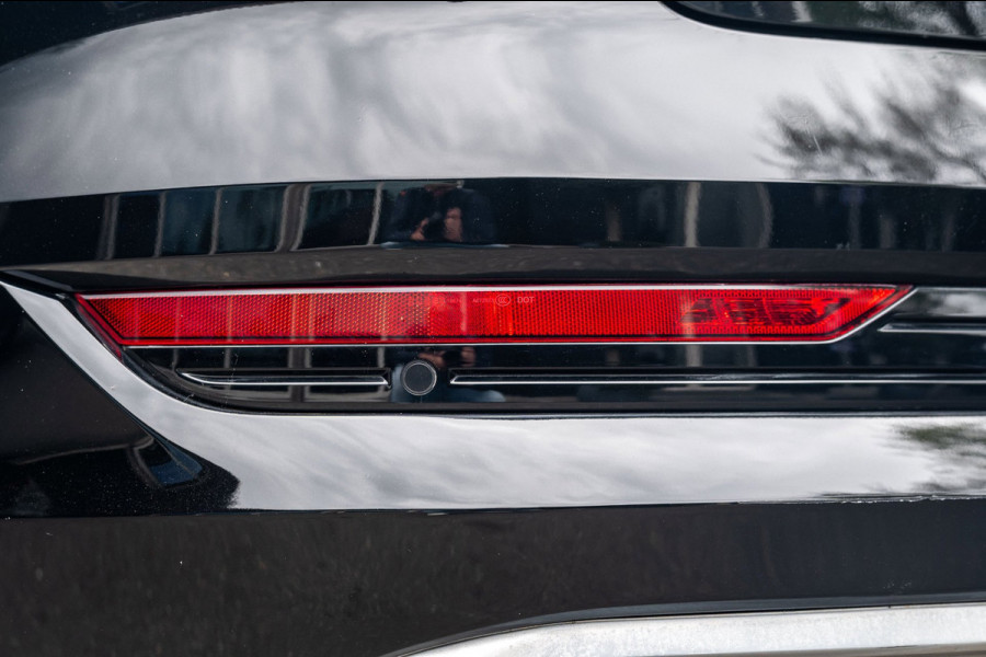 Audi e-tron E-tron 50 quattro Launch edition plus 71 kWh I Pano I S-line I Camera I Leder I