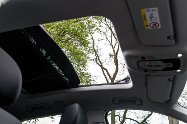 Audi e-tron E-tron 50 quattro Launch edition plus 71 kWh I Pano I S-line I Camera I Leder I