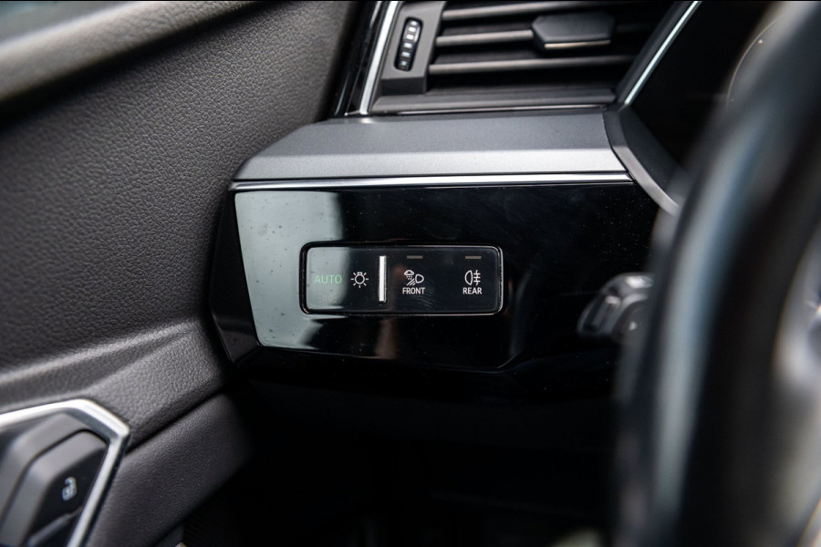Audi e-tron E-tron 50 quattro Launch edition plus 71 kWh I Pano I S-line I Camera I Leder I