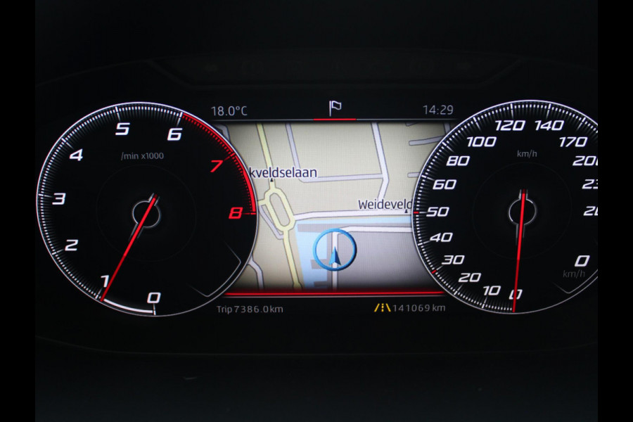 Seat Tarraco 1.5 TSI Style 7p. | STOELVERWARMING | APPLE CARPLAY/ANDROID AUTO | KEYLESS ENTRY | TREKHAAK |