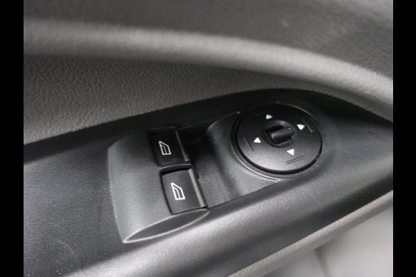 Ford Transit Connect 1.5 EcoBlue L2 Trend Automaat Navigatie Airco Parkeersensoren Cruise Control Camera DAB+