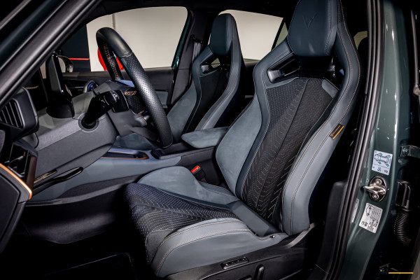 CUPRA Born VZ 84 kWh|Pano|1eig|FullOptions|HUDG