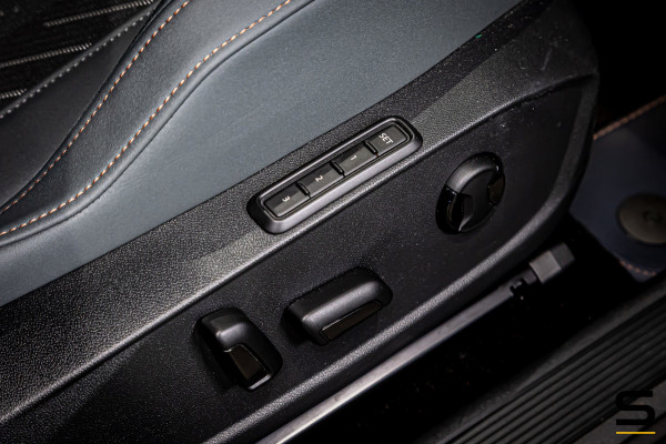 CUPRA Born VZ 84 kWh|Pano|1eig|FullOptions|HUDG