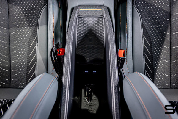 CUPRA Born VZ 84 kWh|Pano|1eig|FullOptions|HUDG