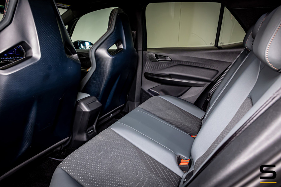 CUPRA Born VZ 84 kWh|Pano|1eig|FullOptions|HUDG