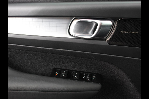 Volvo XC40 1.5 T5 Recharge Inscription Expression | Navigatie | Harman Kardon | Climate control | Adaptieve cruise control | Parkeersensoren | Achteruitrijcamera  | Keyless start | LED | Navigatie | Verwarmde voorstoelen | Apple Carplay/ Android Auto