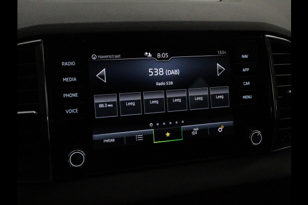 Škoda Karoq 1.5 TSI 150pk Automaat Style Climate Control Cruise Control LED Lichtmetalen velgen Navigatie Apple Carplay/ Android Auto Keyless